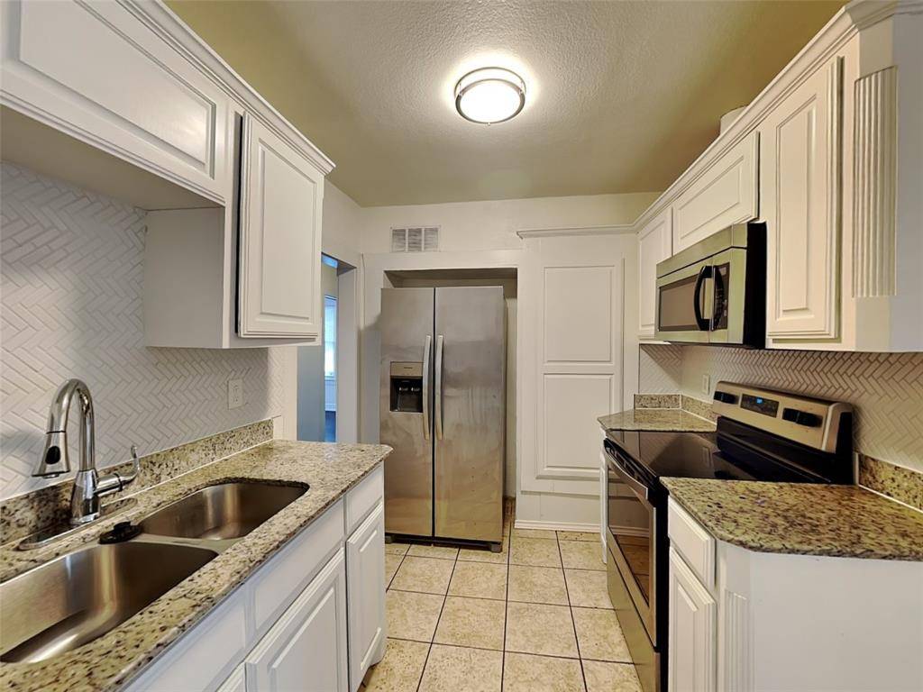 Fort Worth, TX 76110,2911 Ryan Avenue