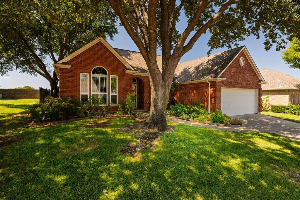 Arlington, TX 76017,4710 Village Oak Drive