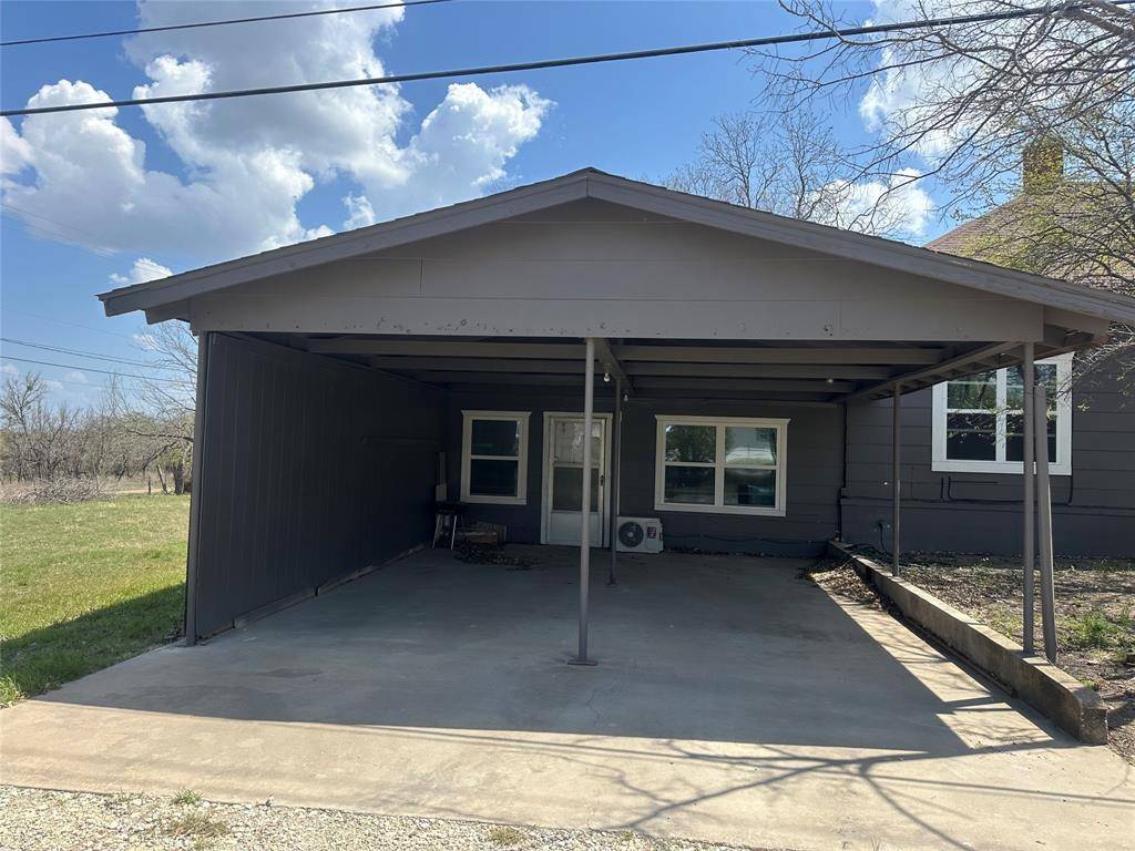 Hamilton, TX 76531,801 E Gentry