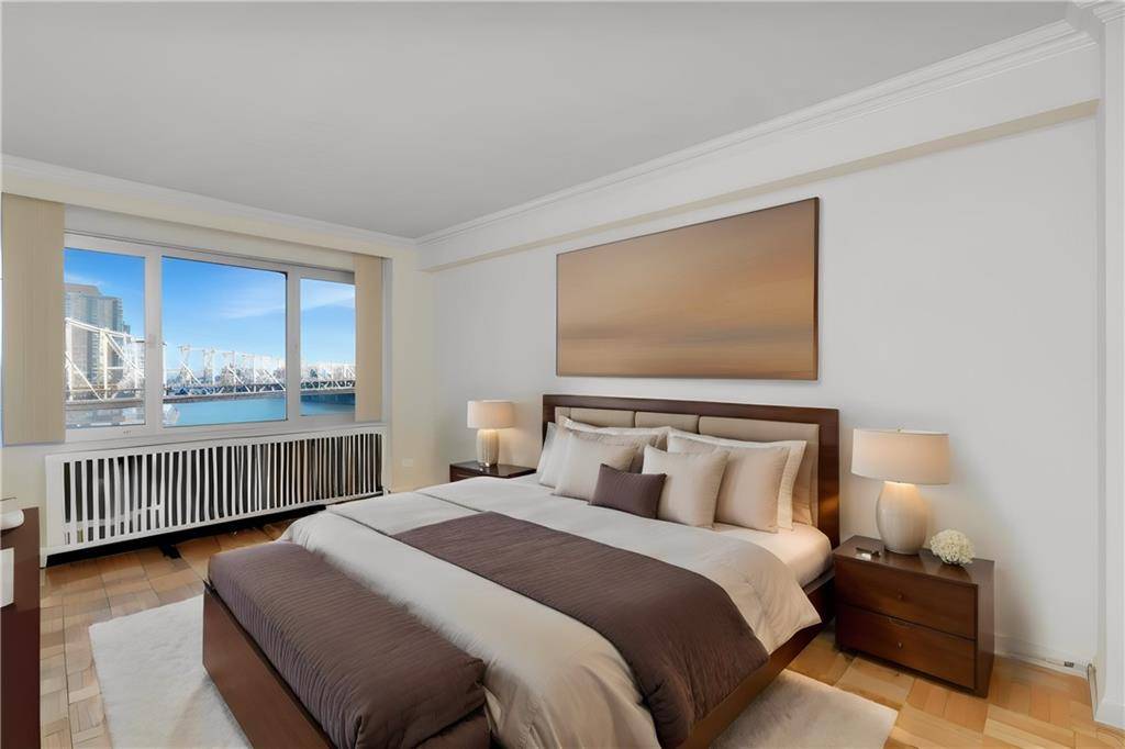 25 Sutton PL #16E, New York, NY 10022