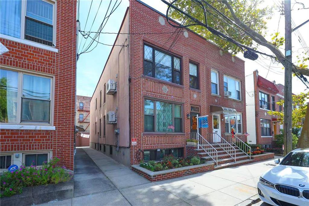 Brooklyn, NY 11228,25 Battery AVE