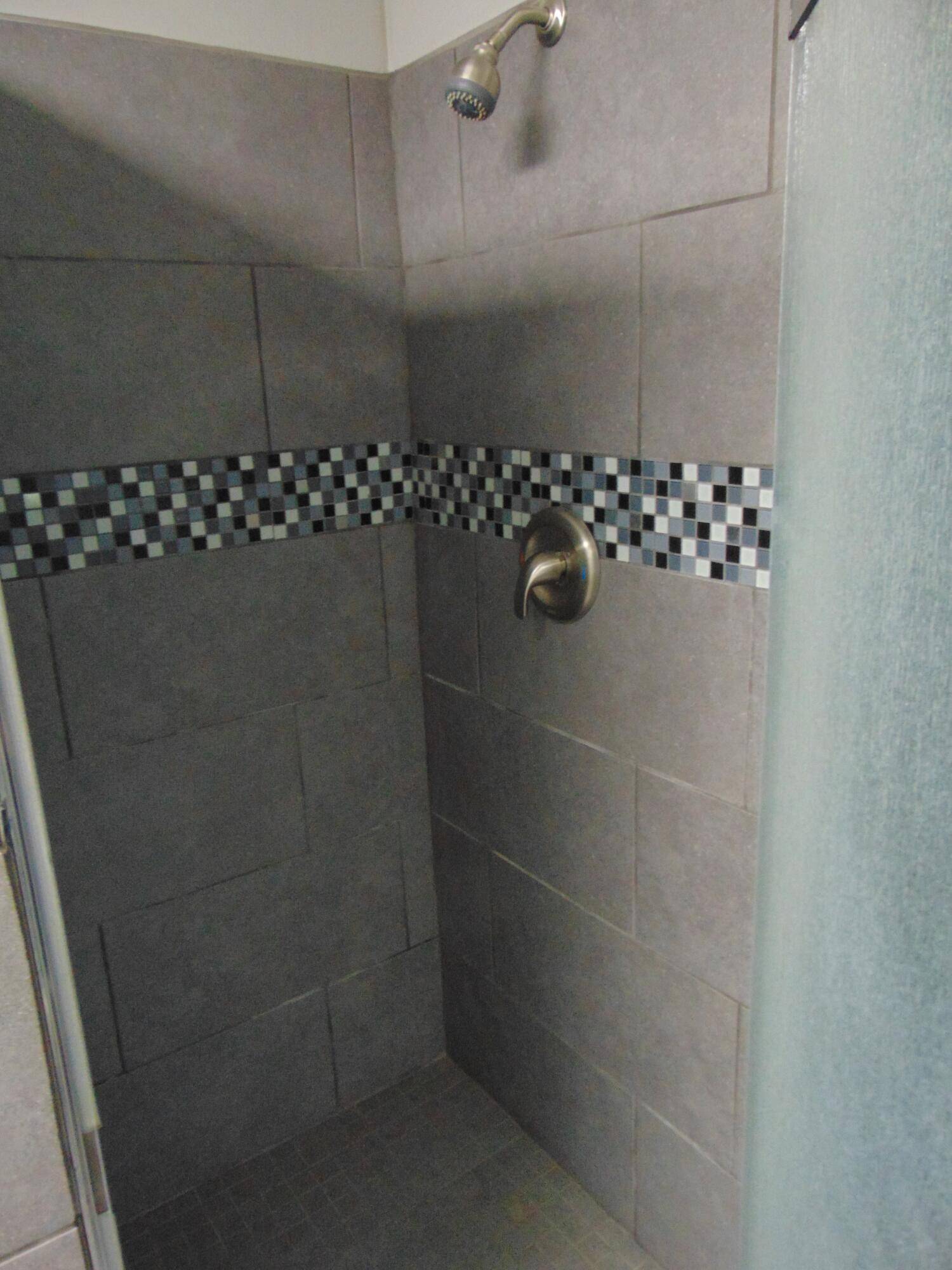 Portage, MI 49002,2314 Helen AVE #100