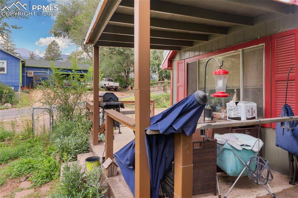 Manitou Springs, CO 80829,154 El Paso BLVD