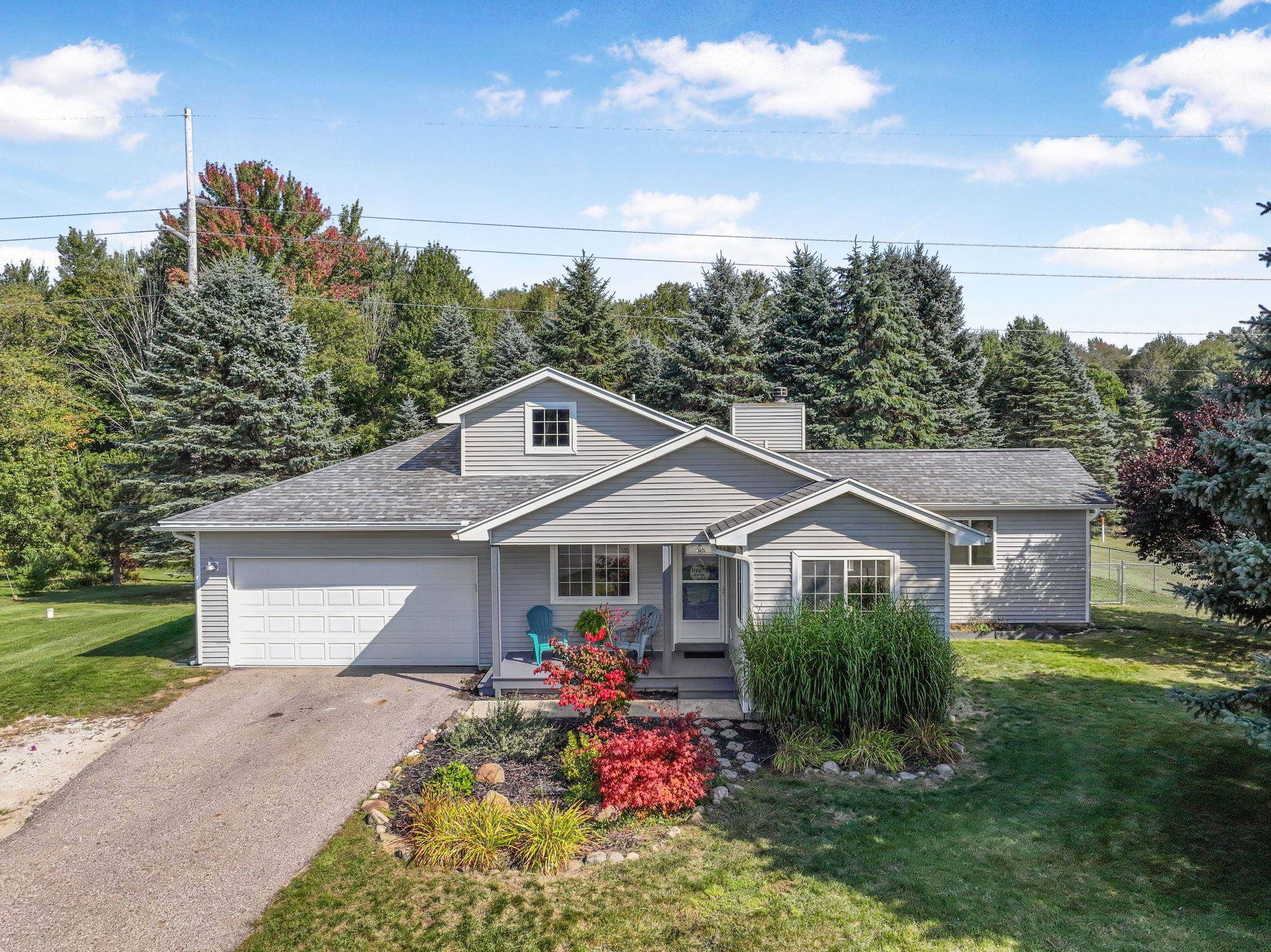 Traverse City, MI 49685,835 Mulberry DR