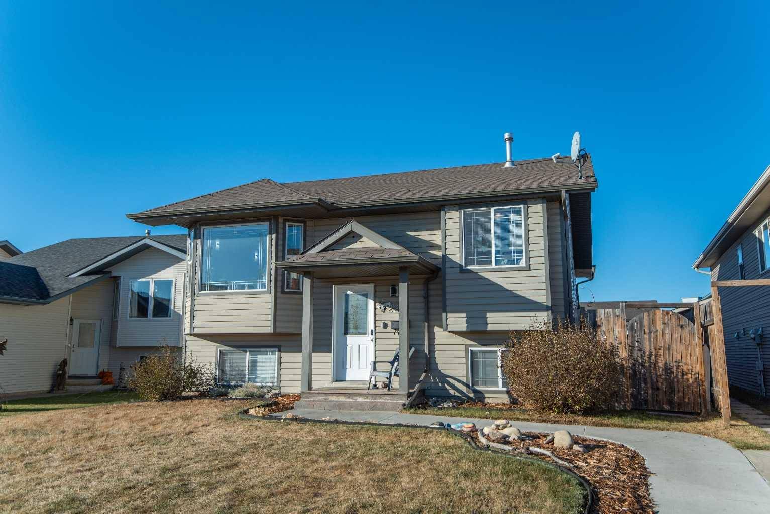 Blackfalds, AB T4M 0K5,22 Woodbine AVE
