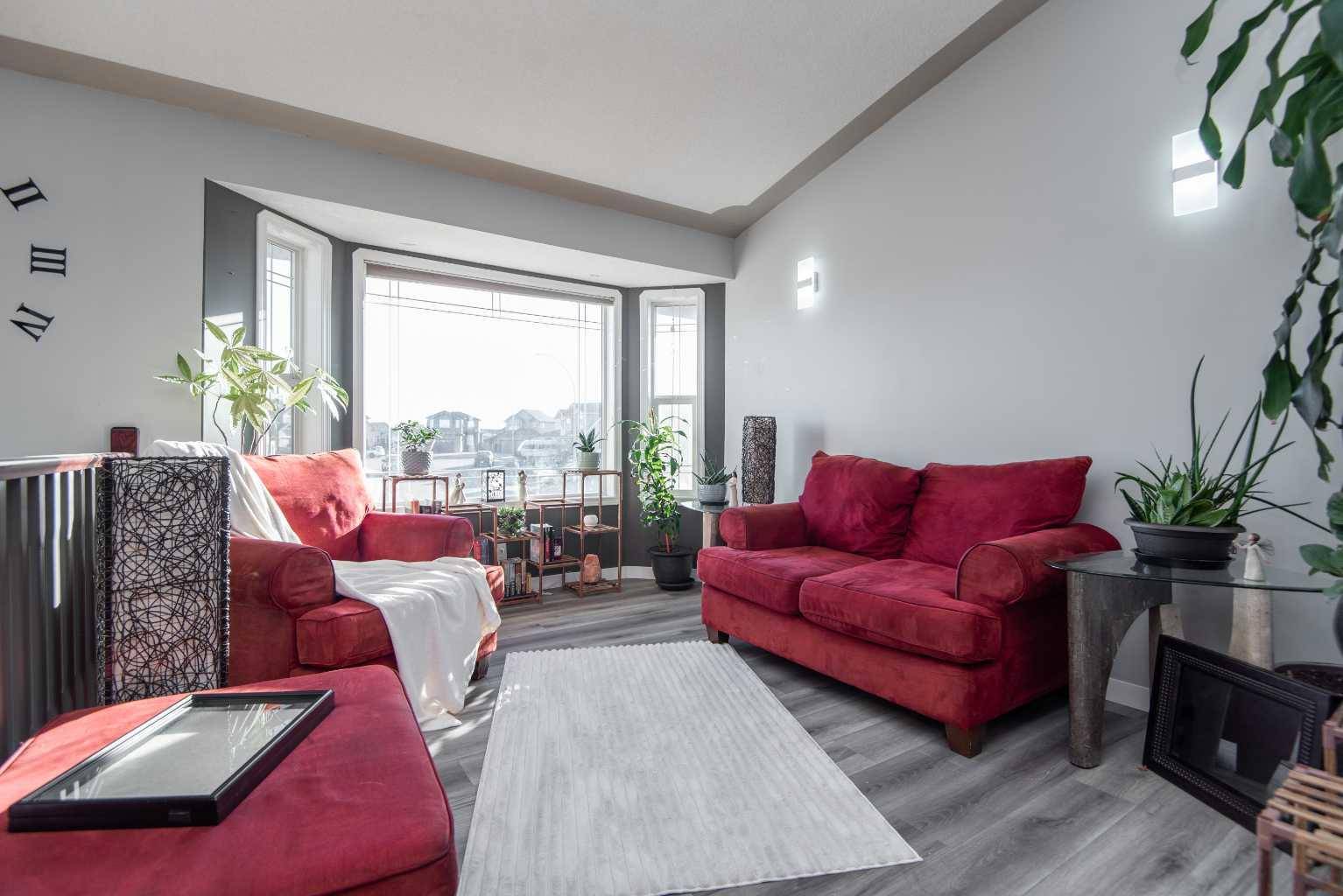 Blackfalds, AB T4M 0K5,22 Woodbine AVE