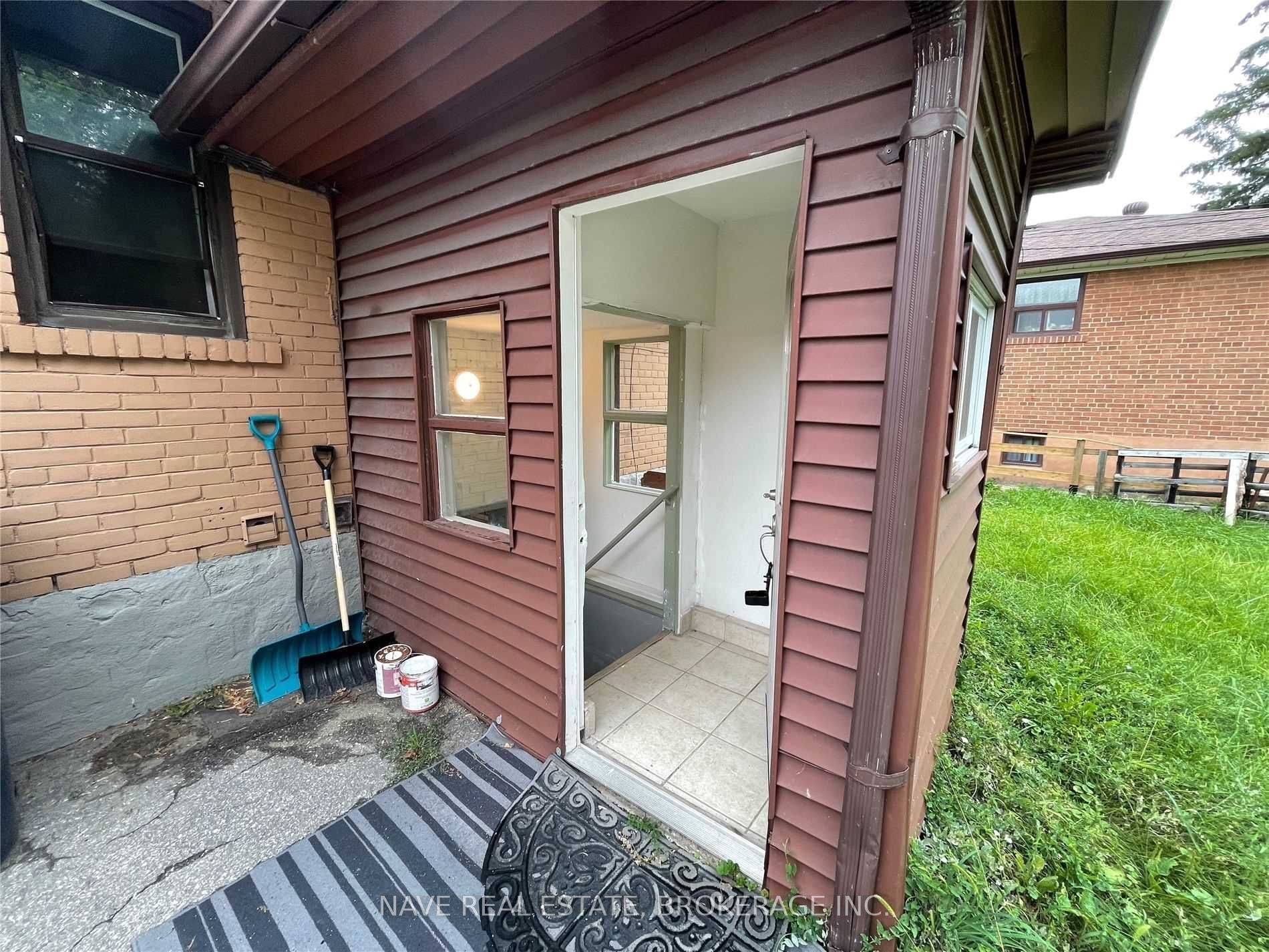 Toronto C14, ON M2M 3Y4,87 Steeles AVE E #UNIT 'A'