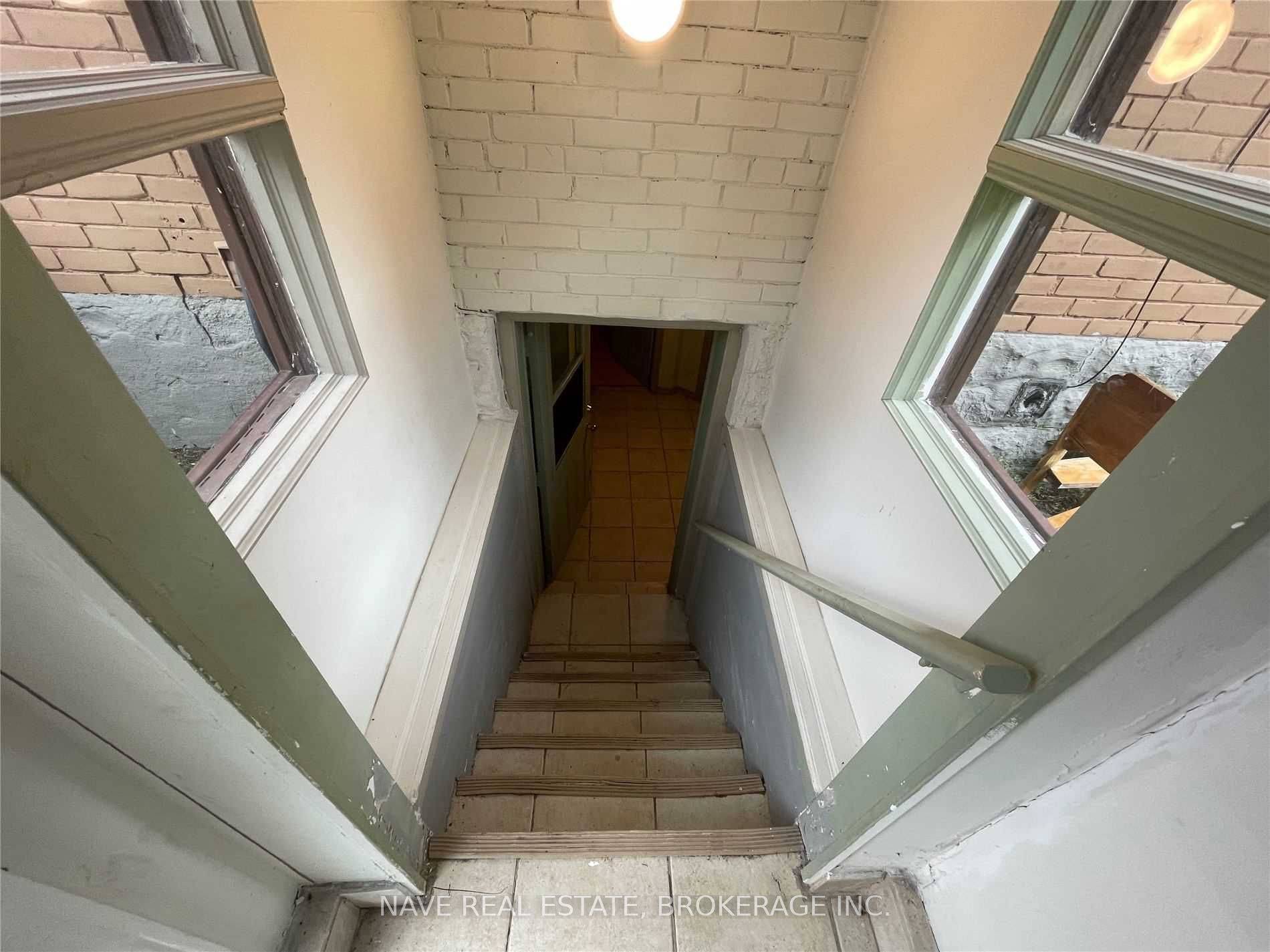 Toronto C14, ON M2M 3Y4,87 Steeles AVE E #UNIT 'A'