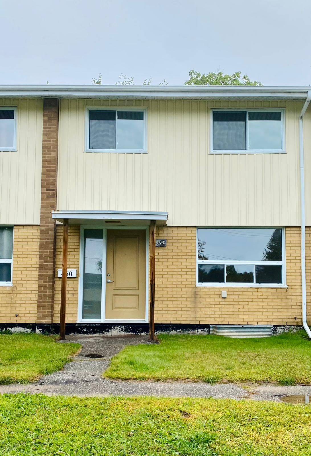 North Bay, ON P1A 2Z8,460 Lake Heights RD #17