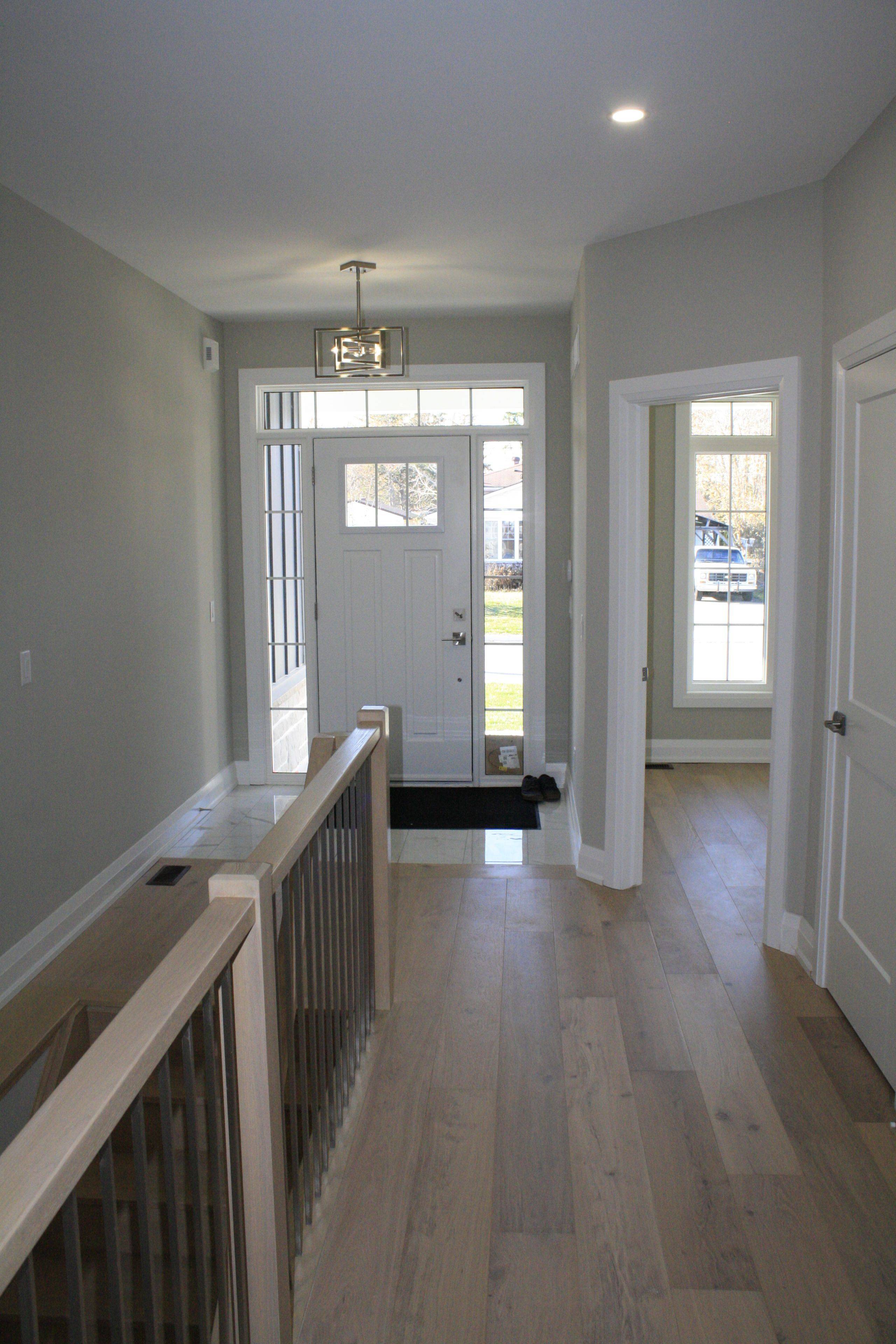 Fort Erie, ON L2A 5L8,342 BASSETT AVE