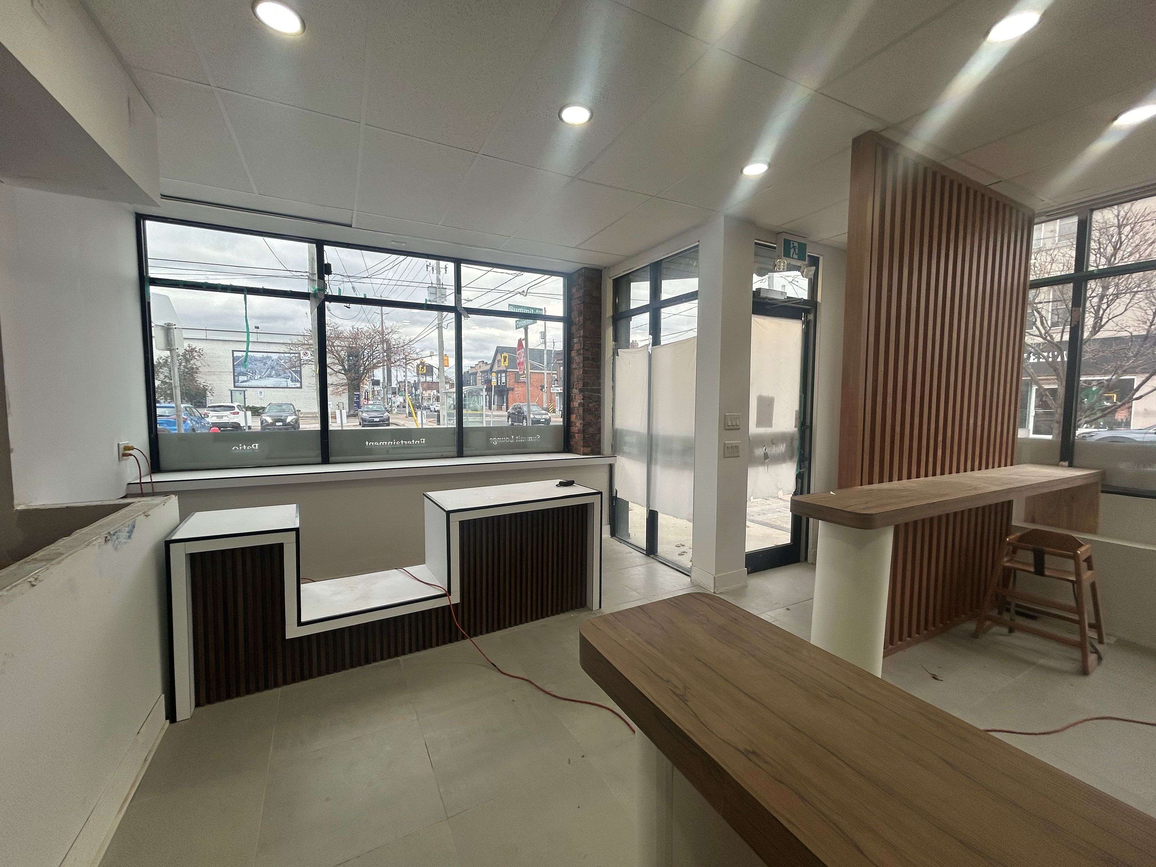 Hamilton, ON L8V 1A7,537 Concession ST