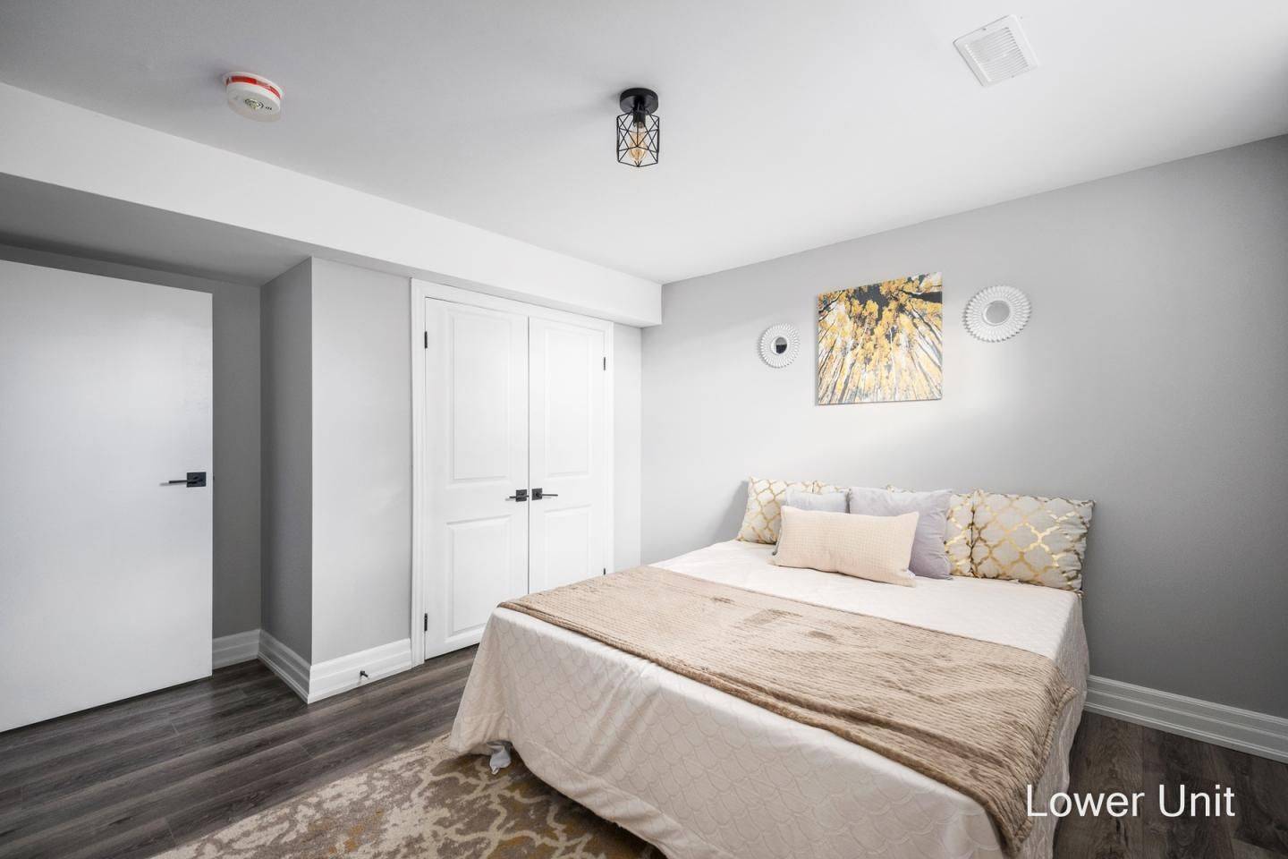 Kingston, ON K7K 2N3,34 Ruskin ST #2