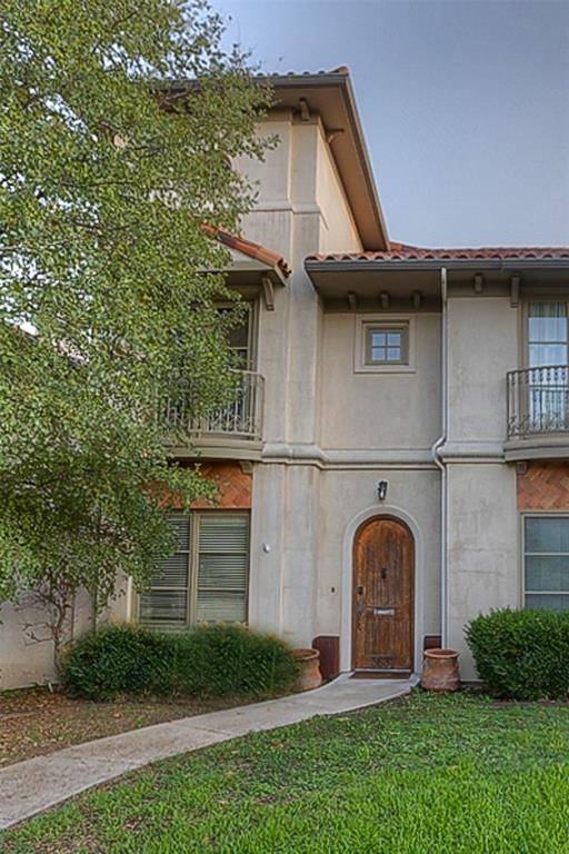 Fort Worth, TX 76107,3637 Crestline Road