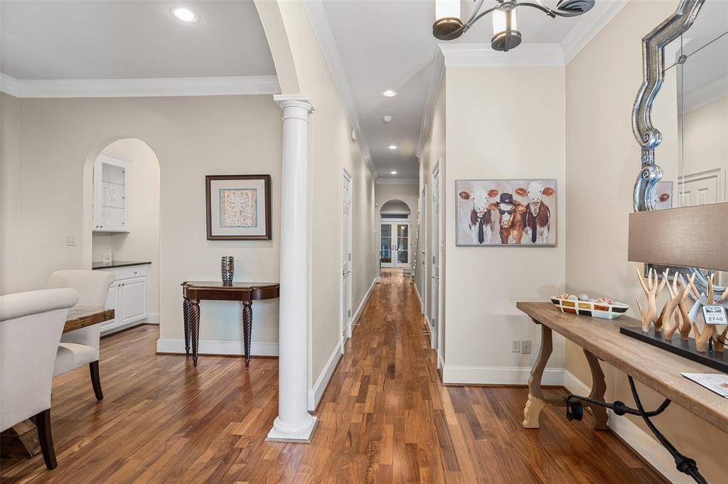 Fort Worth, TX 76107,3637 Crestline Road