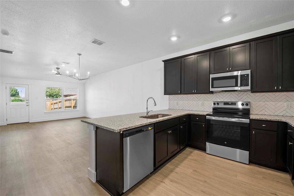 Troy, TX 76579,1122 S College Avenue