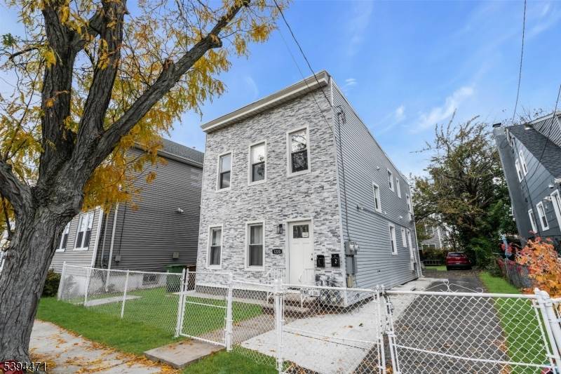 Linden City, NJ 07036,1220 Lincoln St