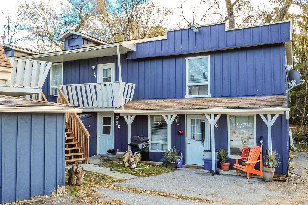 Wasaga Beach, ON L9Z 1W7,3071 Mosley ST