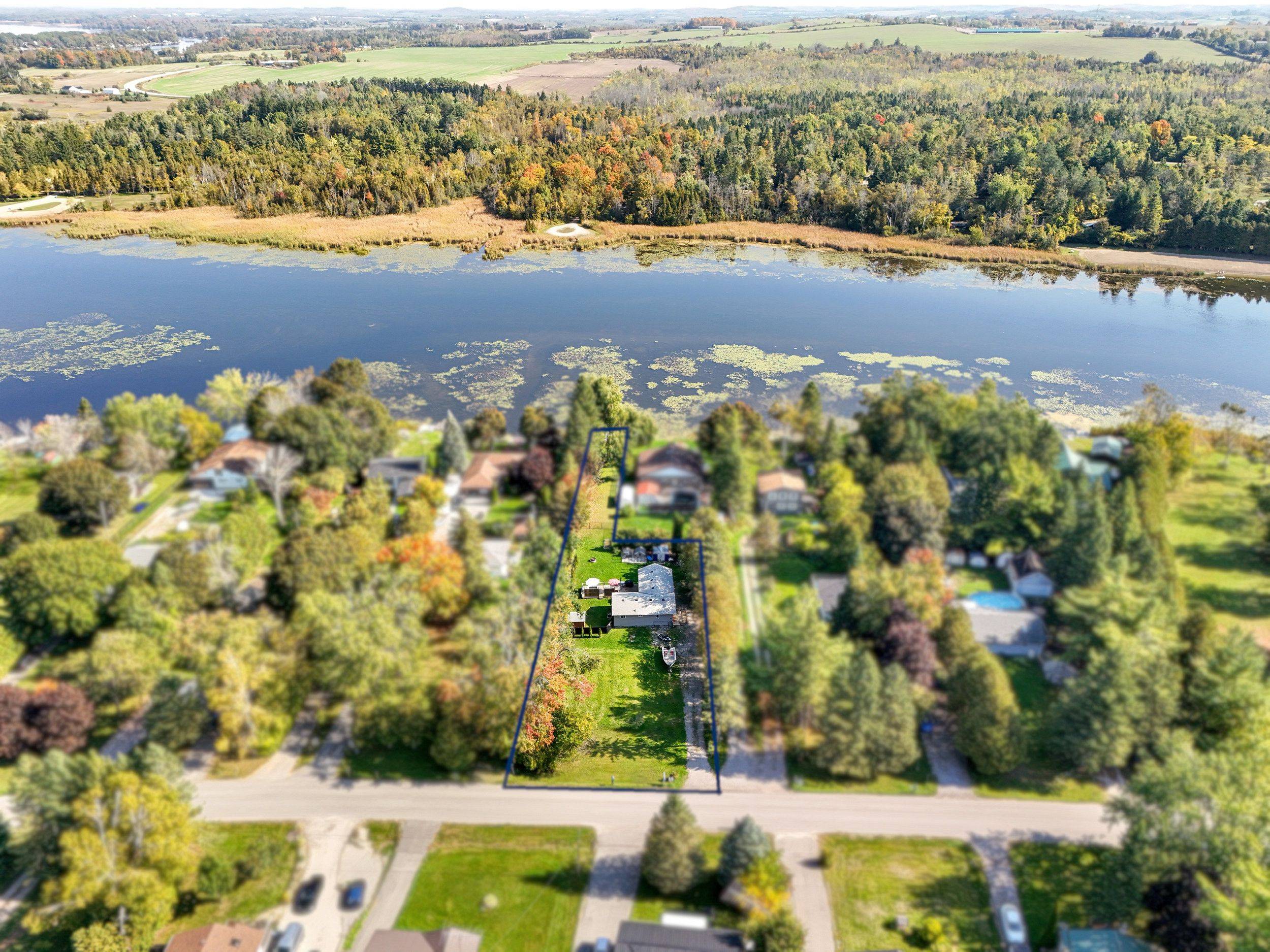 Kawartha Lakes, ON K0L 2W0,74 Cowans CRES