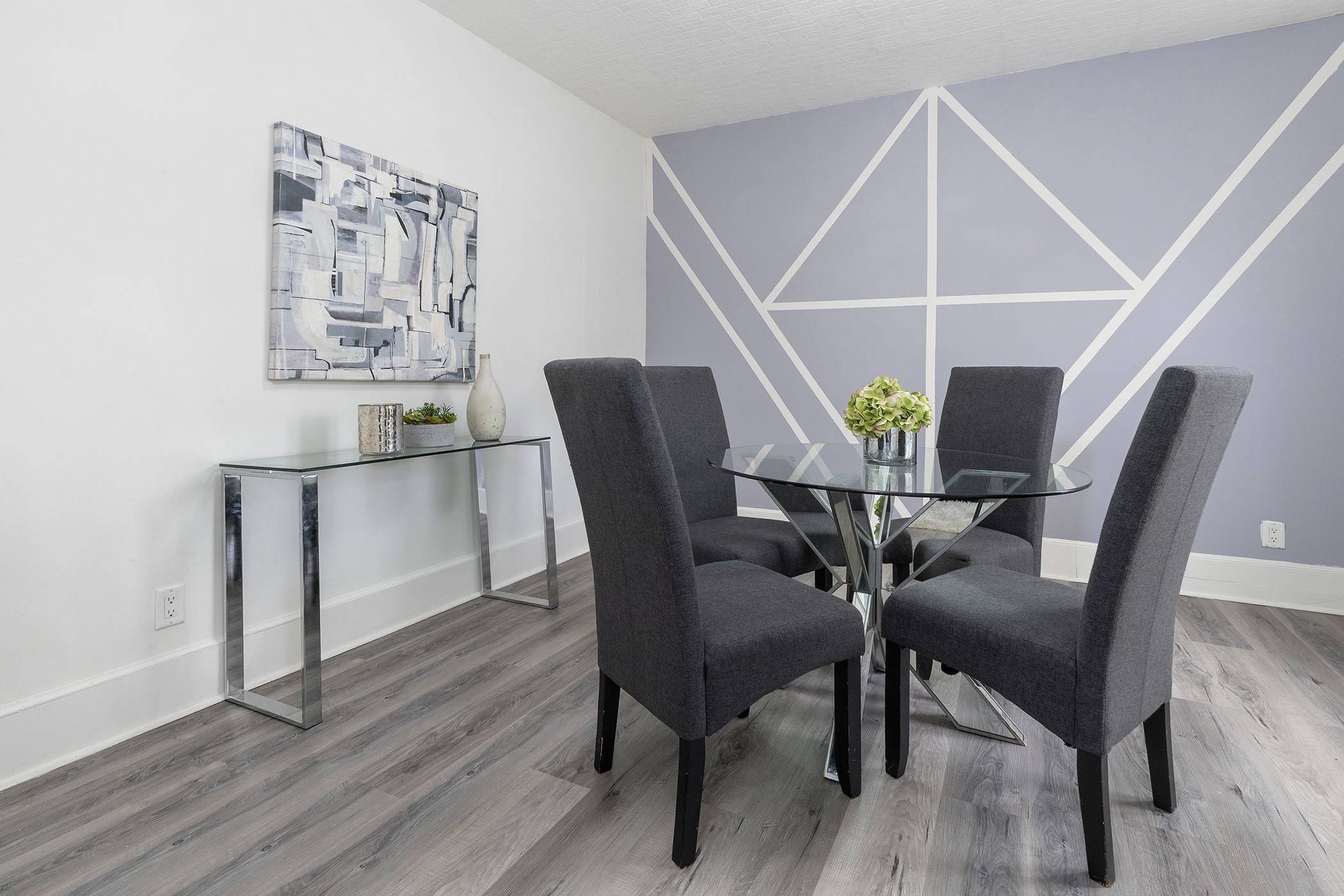 Hamilton, ON L8H 3N5,50 Stapleton AVE