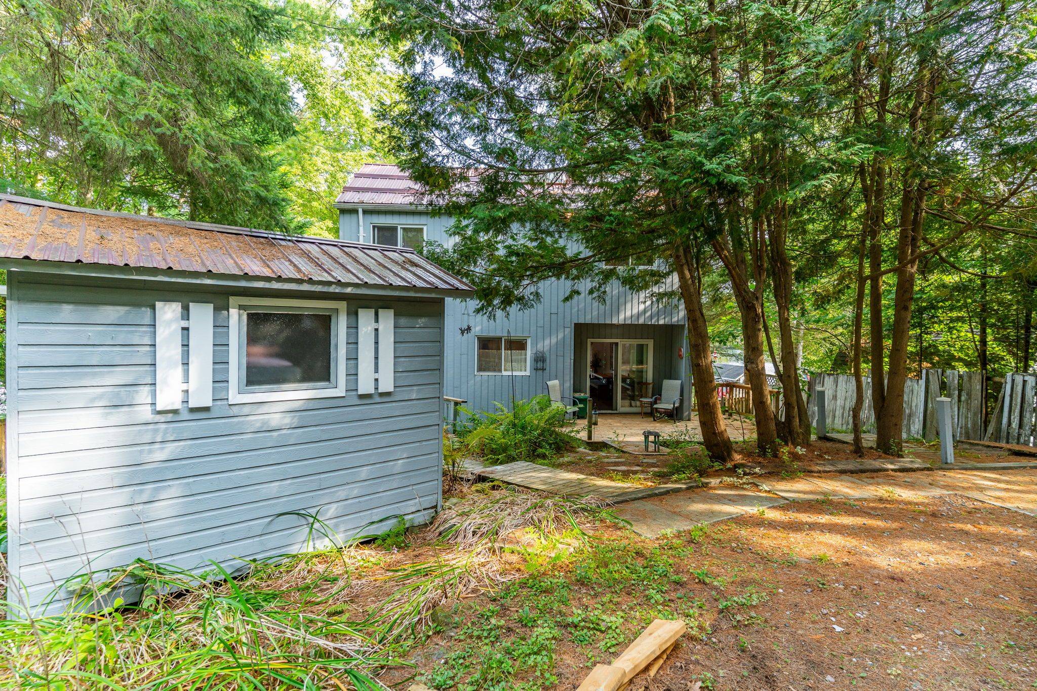 Minden Hills, ON K0M 2K0,1080 Petticoat LN