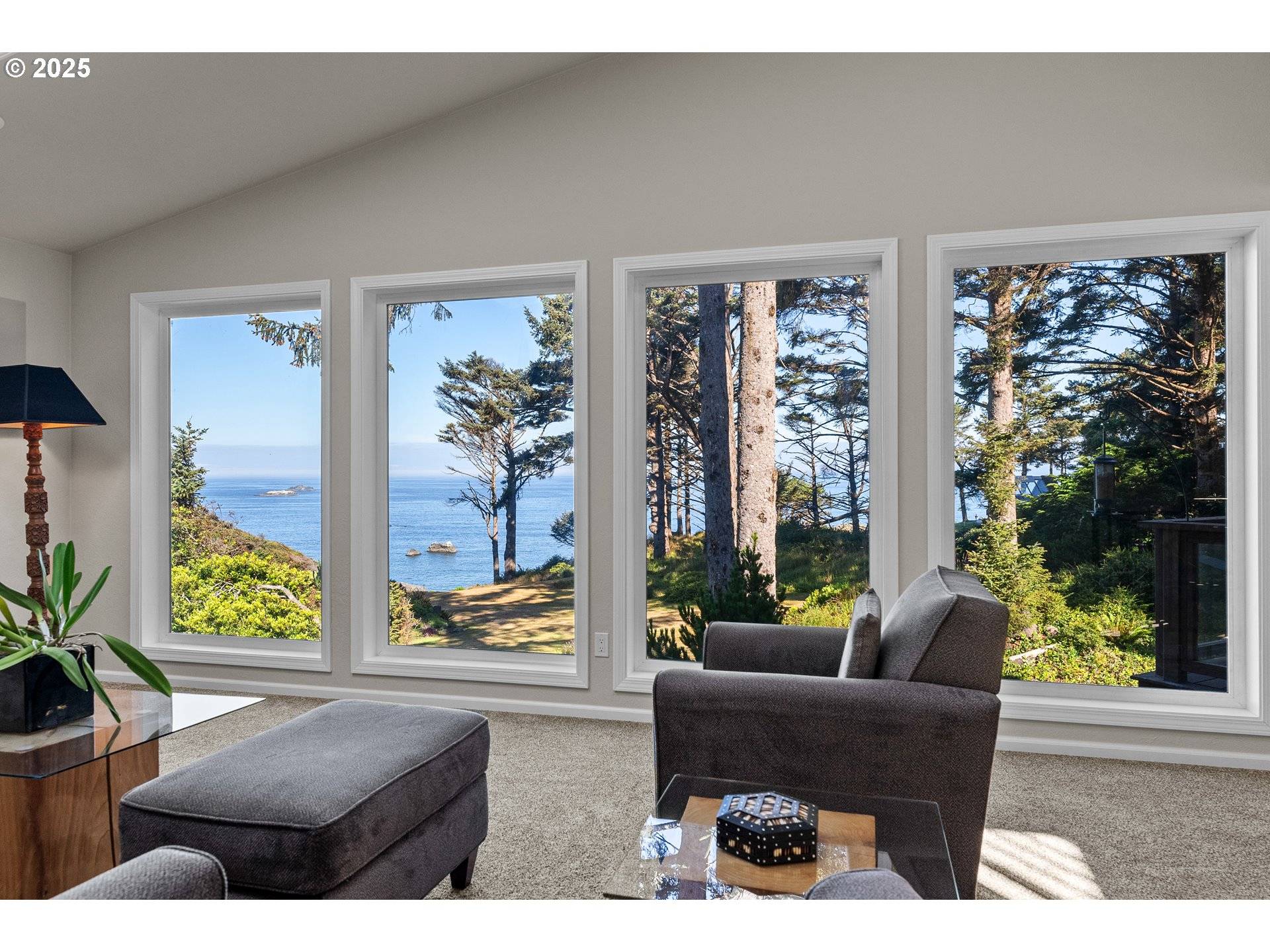 Gold Beach, OR 97444,94270 MOUND WAY