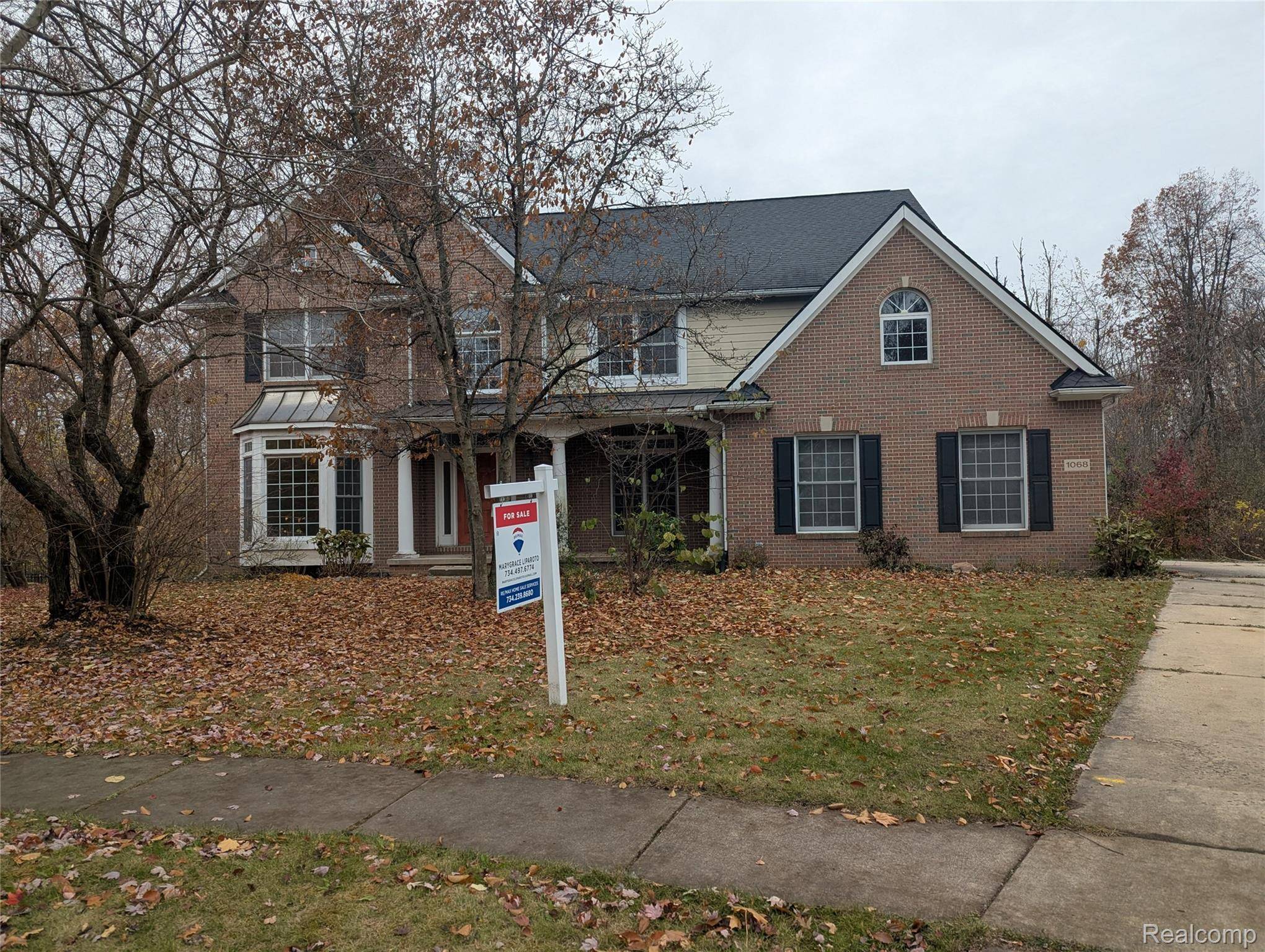 Saline, MI 48176,1068 Arboretum CT