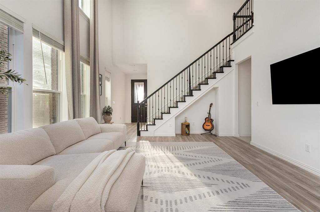 Garland, TX 75043,4517 Waterglass Street