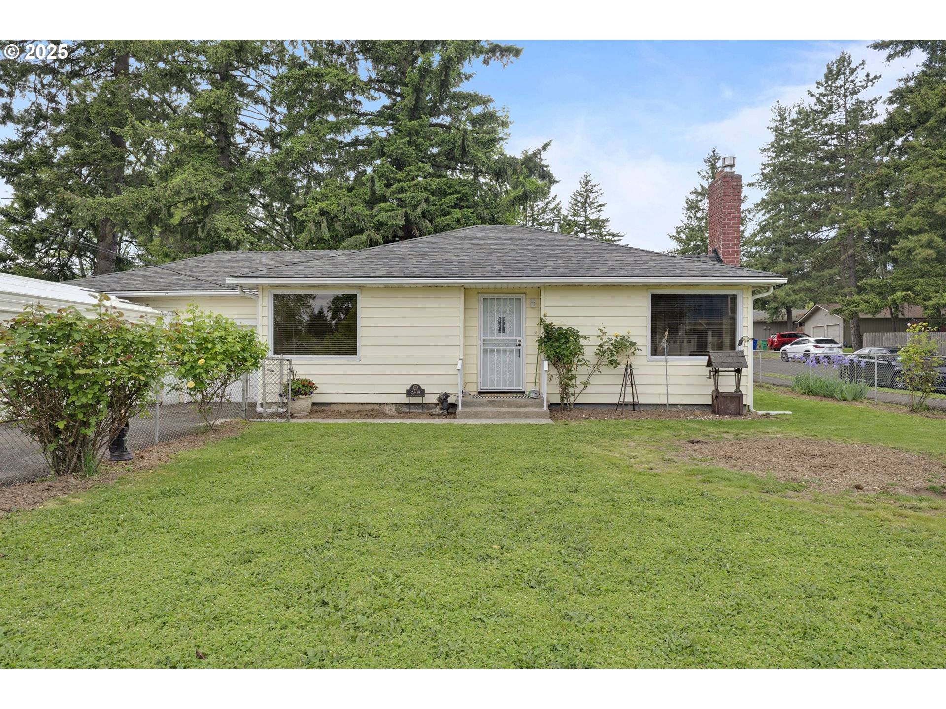 Portland, OR 97233,2309 SE 135TH AVE