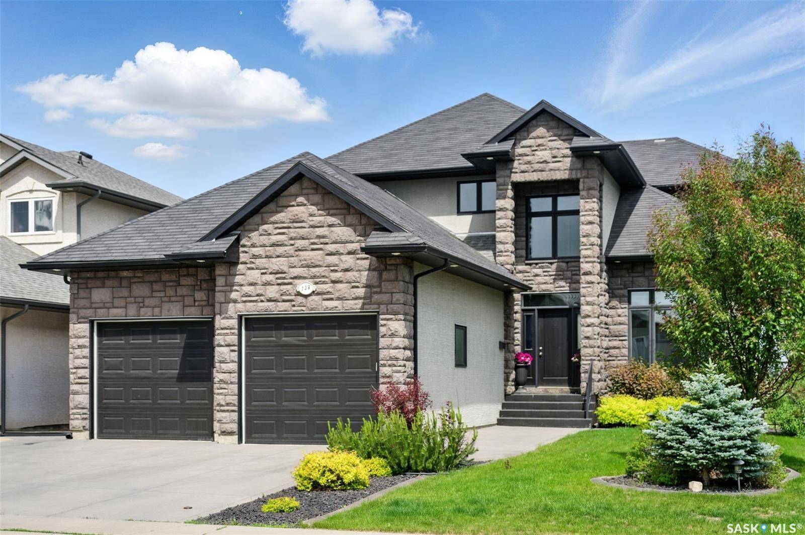 Saskatoon, SK S7V 0A5,739 Beechdale WAY