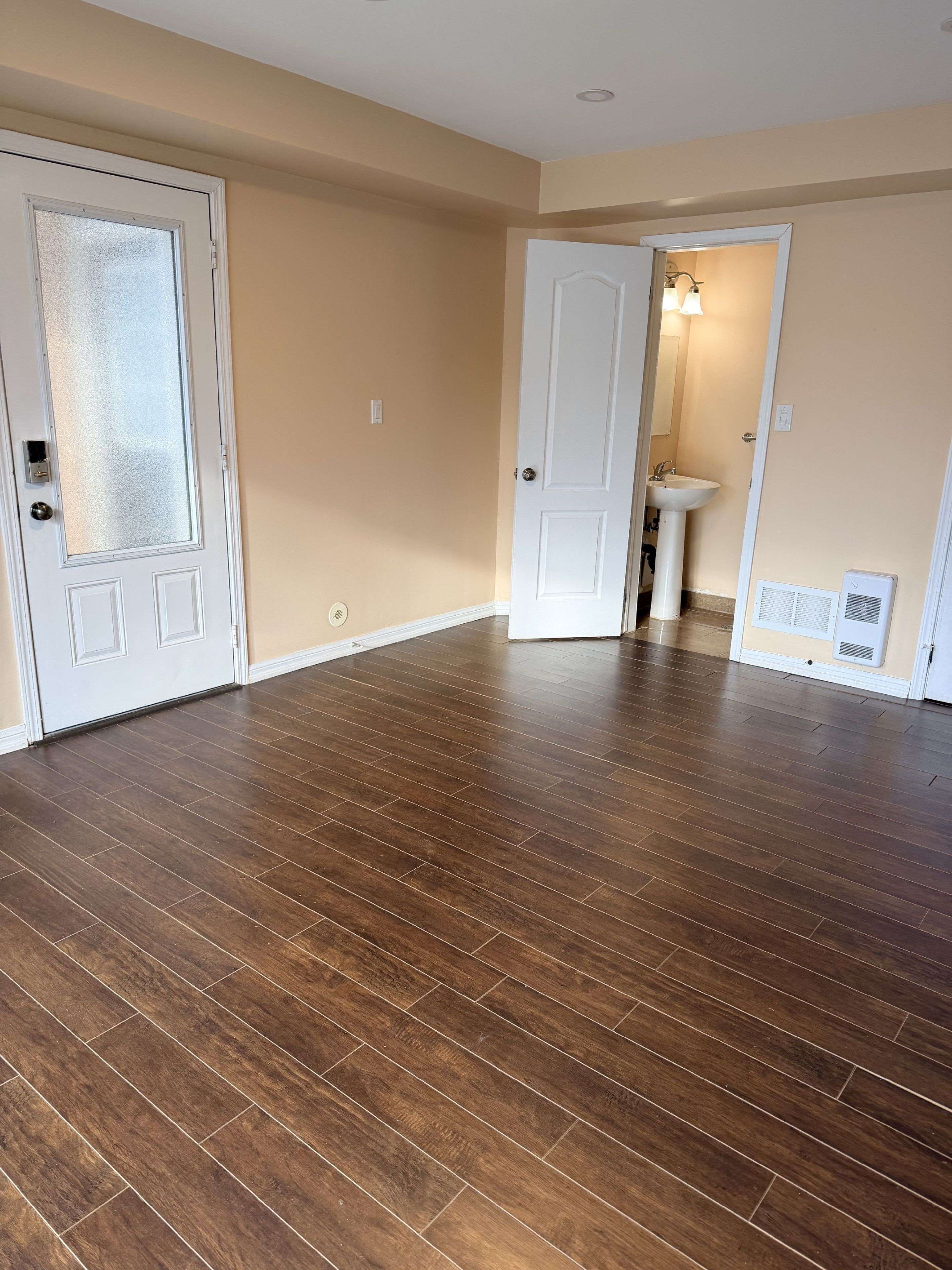 Burlington, ON L7M 0E1,3117 Walkers Line