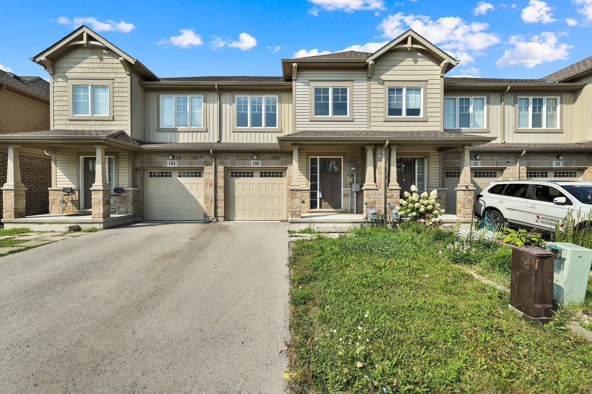 Welland, ON L3C 0G6,100 Monarch ST