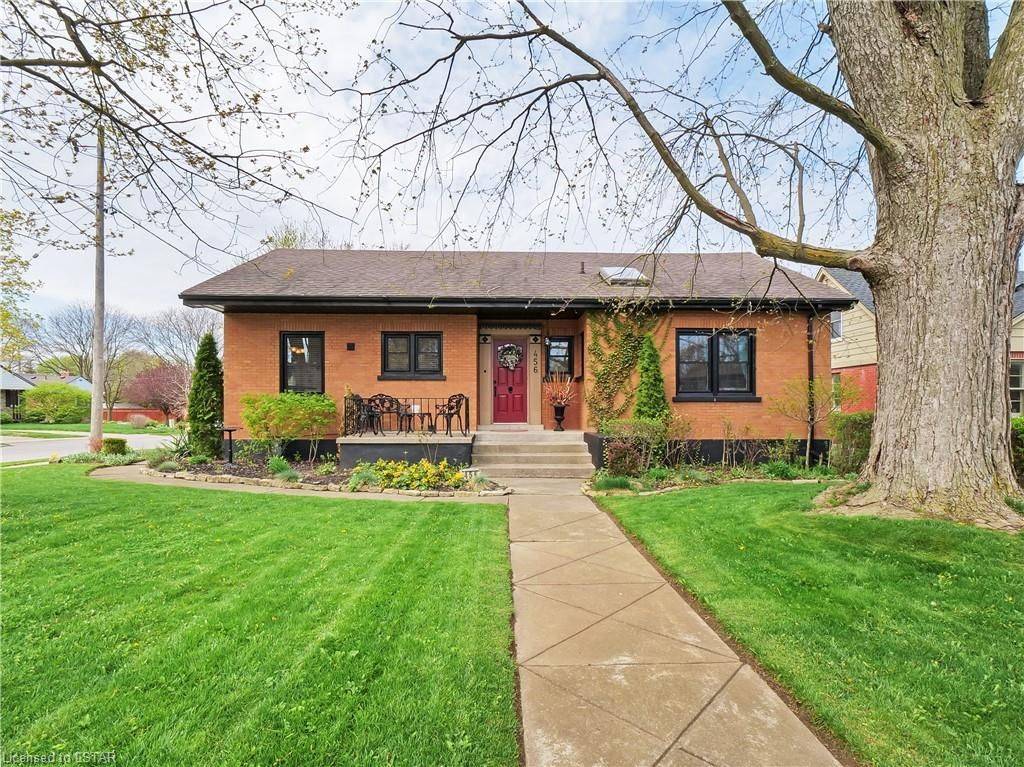 London South, ON N6C 2P7,456 BASE LINE RD