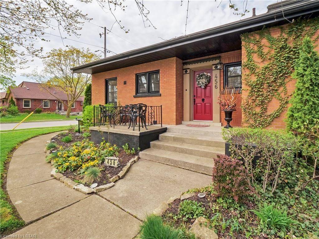 London South, ON N6C 2P7,456 BASE LINE RD