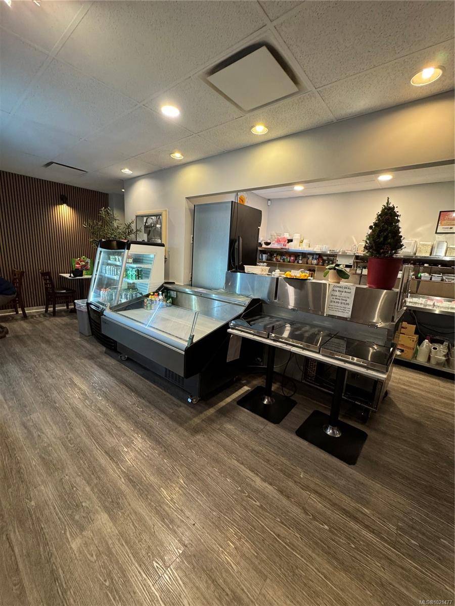 Victoria, BC V8W 1H2,888 Fort St