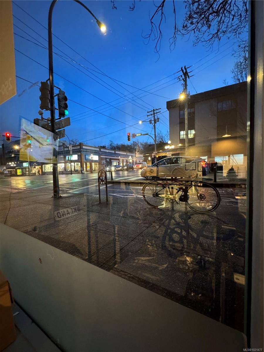 Victoria, BC V8W 1H2,888 Fort St