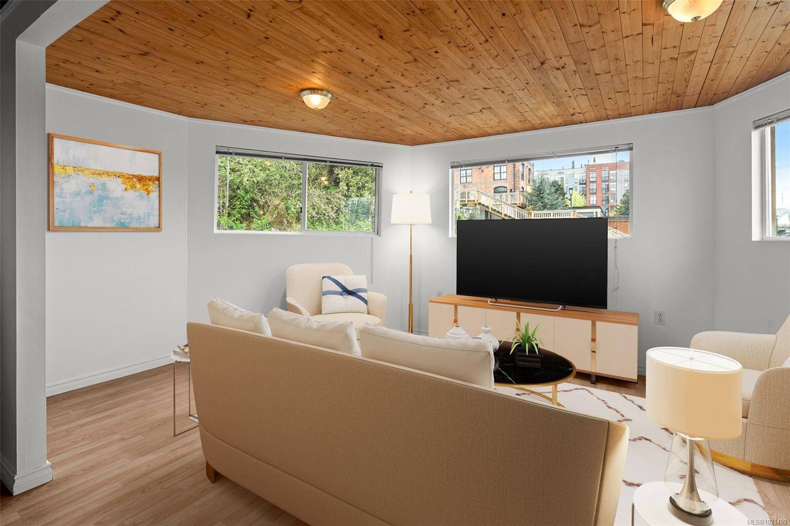 Victoria, BC V8T 4R4,1810B Store St #14