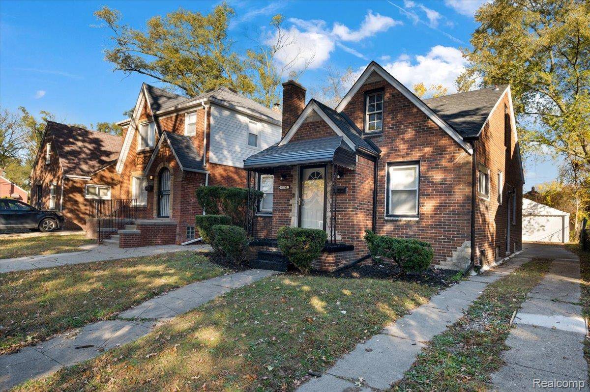 Detroit, MI 48227,15760 Lauder ST