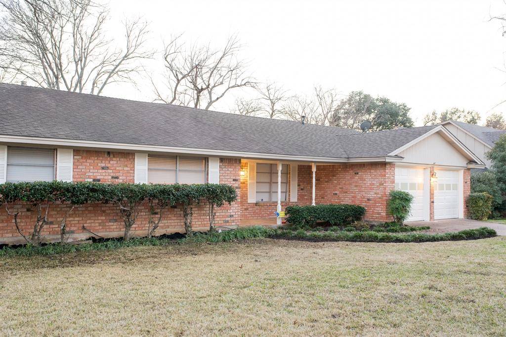 Fort Worth, TX 76133,3609 Glenmont Drive