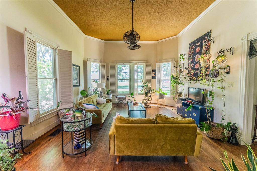 Sulphur Springs, TX 75482,414 College Street