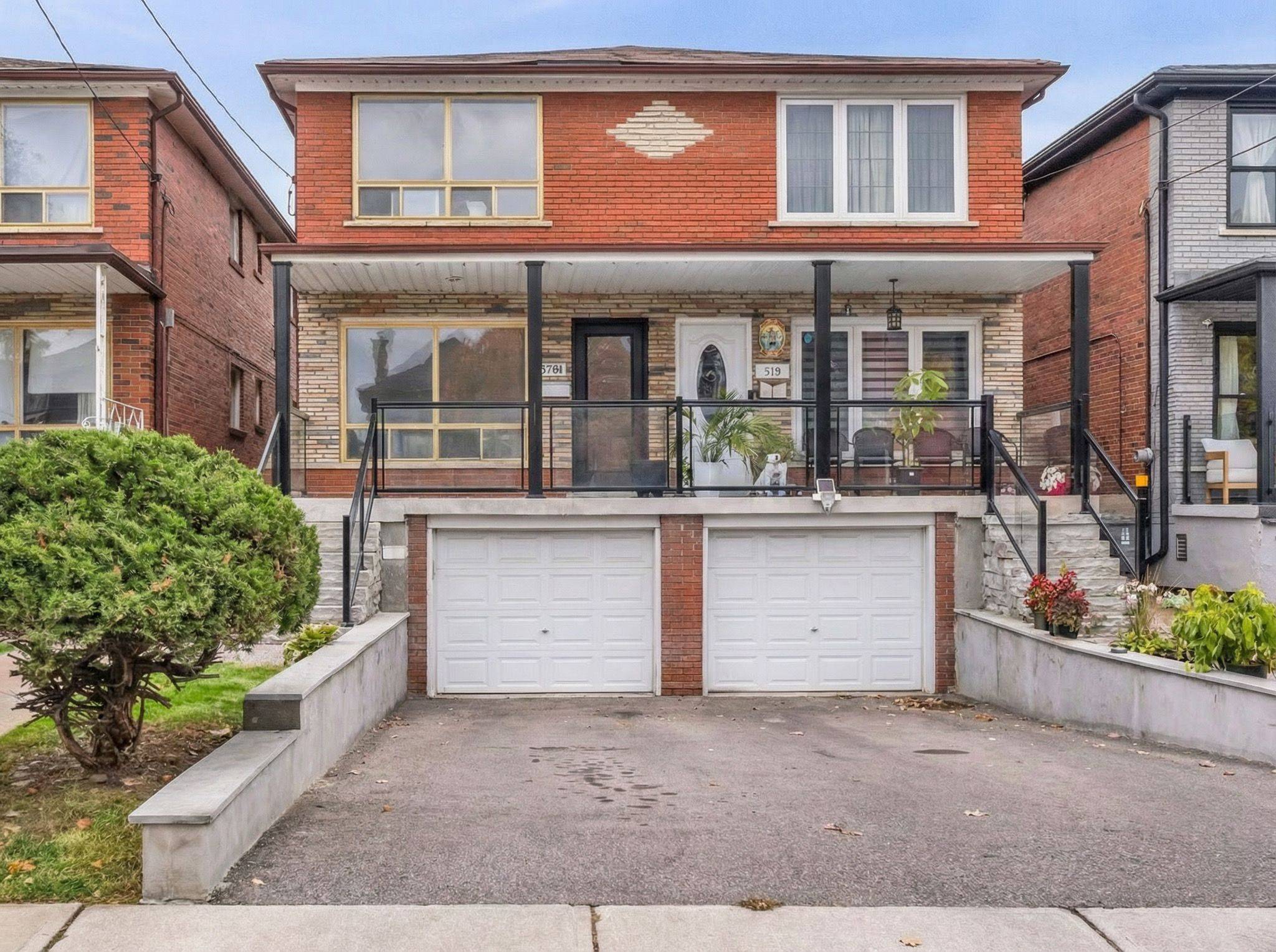 Toronto C02, ON M6H 5V3,579A Delaware AVE N