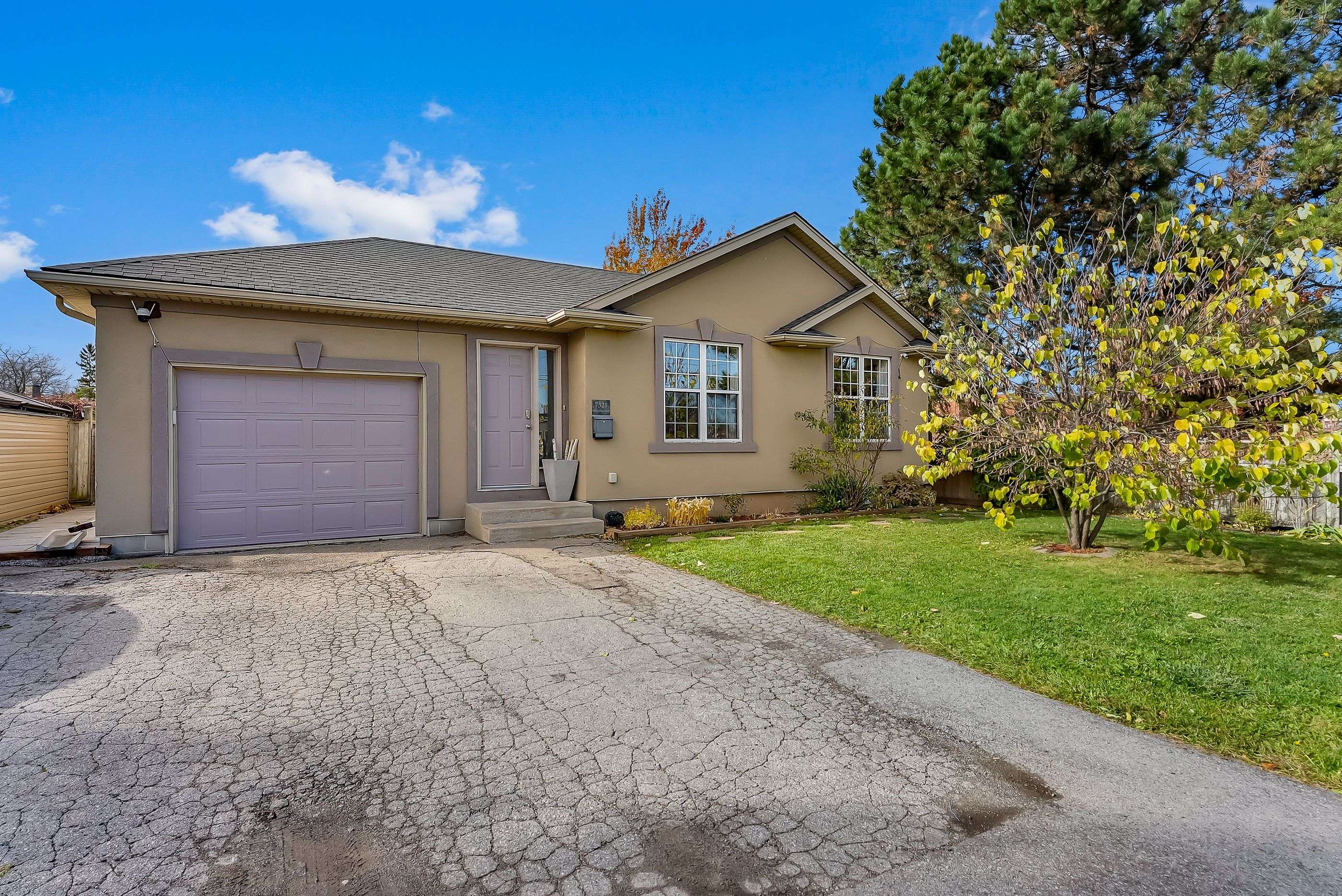 Niagara Falls, ON L2G 5V8,7321 Dorchester RD