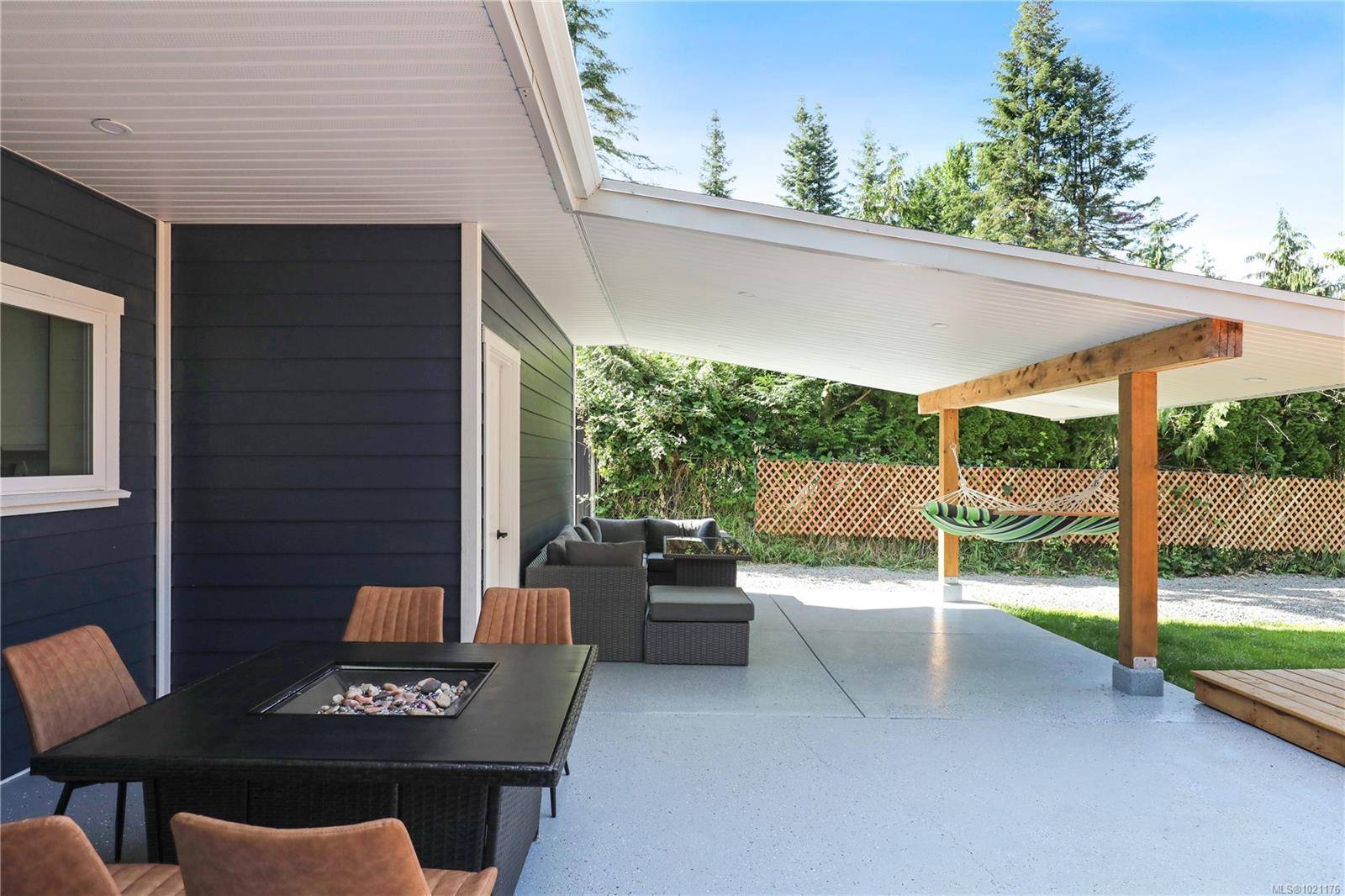 Courtenay, BC V9N 9V2,84 Leash Rd