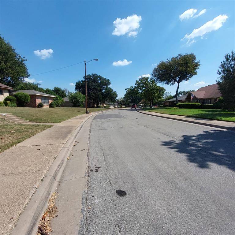 Dallas, TX 75232,1253 Willow Glen Drive