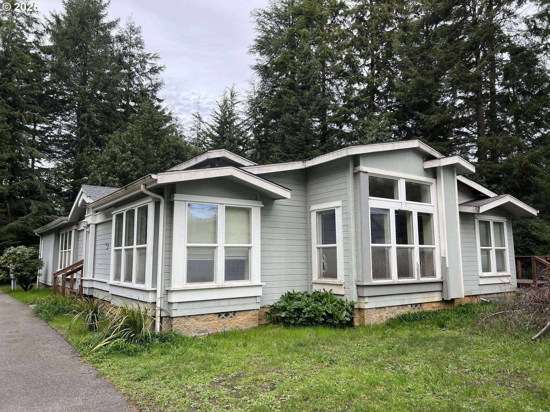 Port Orford, OR 97465,41855 PARK RD