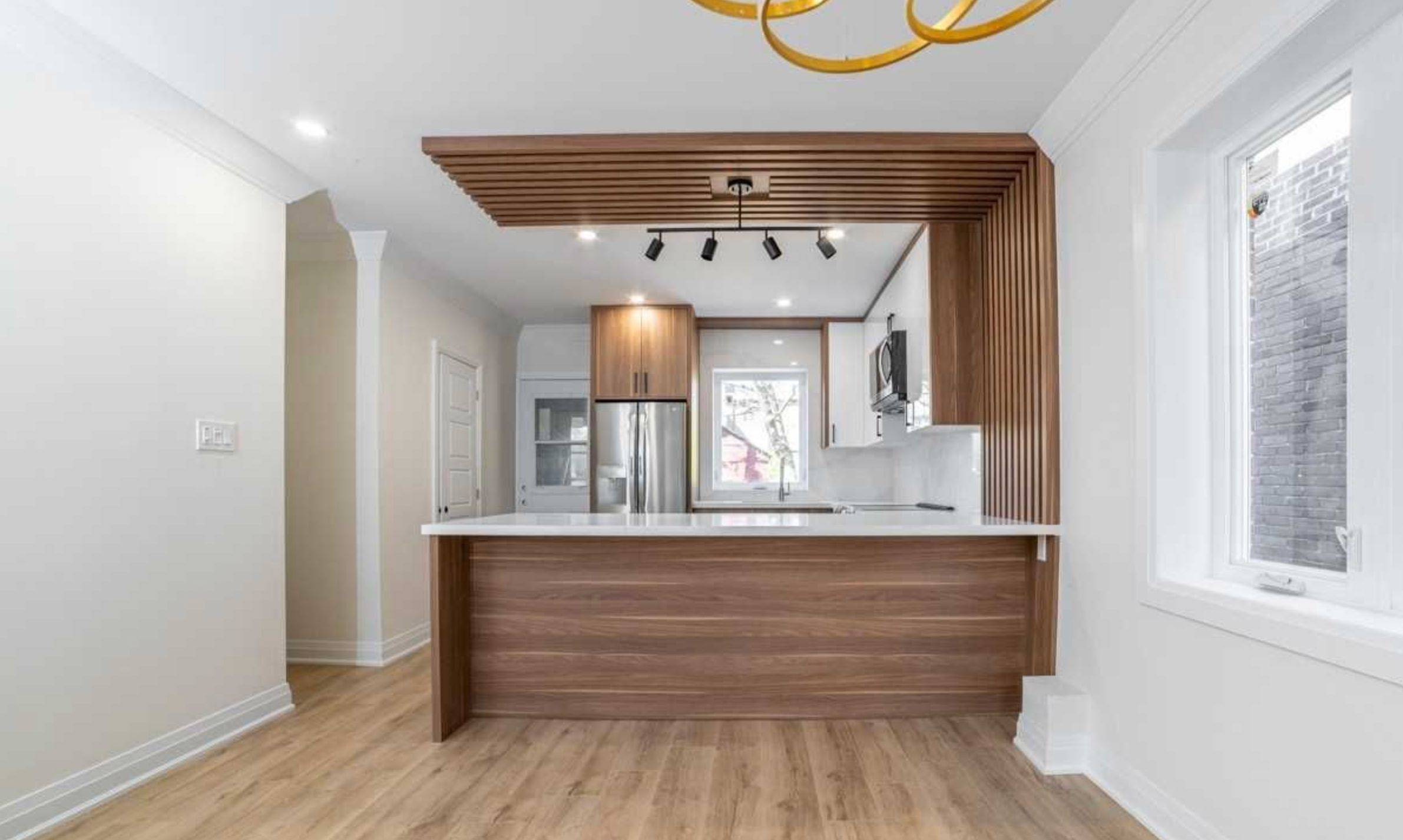 Toronto C04, ON M5M 3C5,34 Unsworth (Upper) AVE