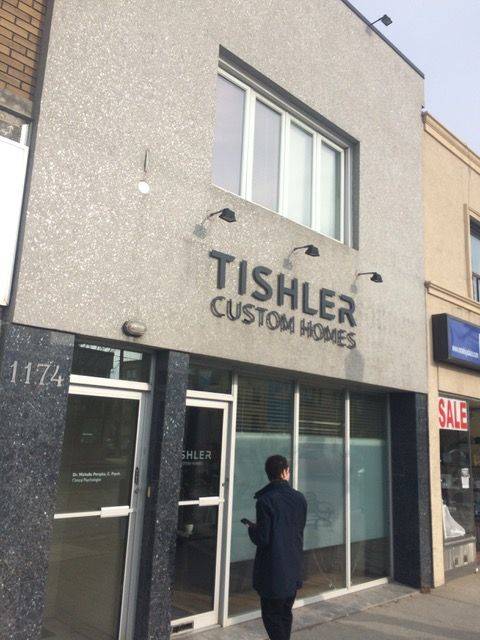 Toronto C04, ON M6C 2E3,1174 Eglinton AVE W #3