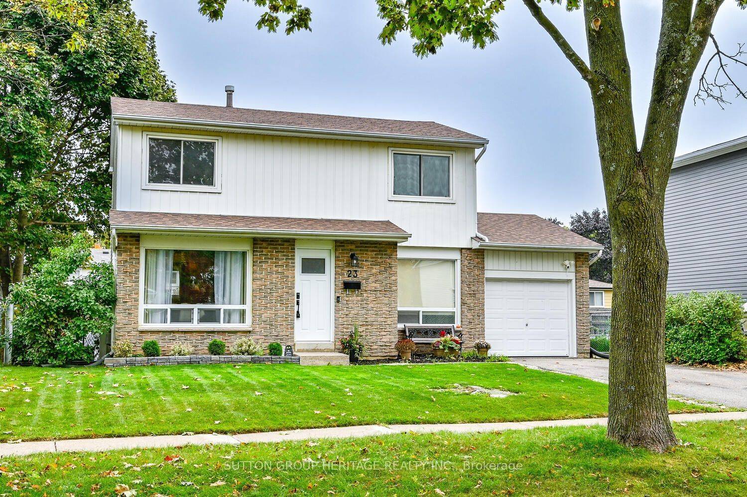 Ajax, ON L1S 3J5,23 Swanston CRES