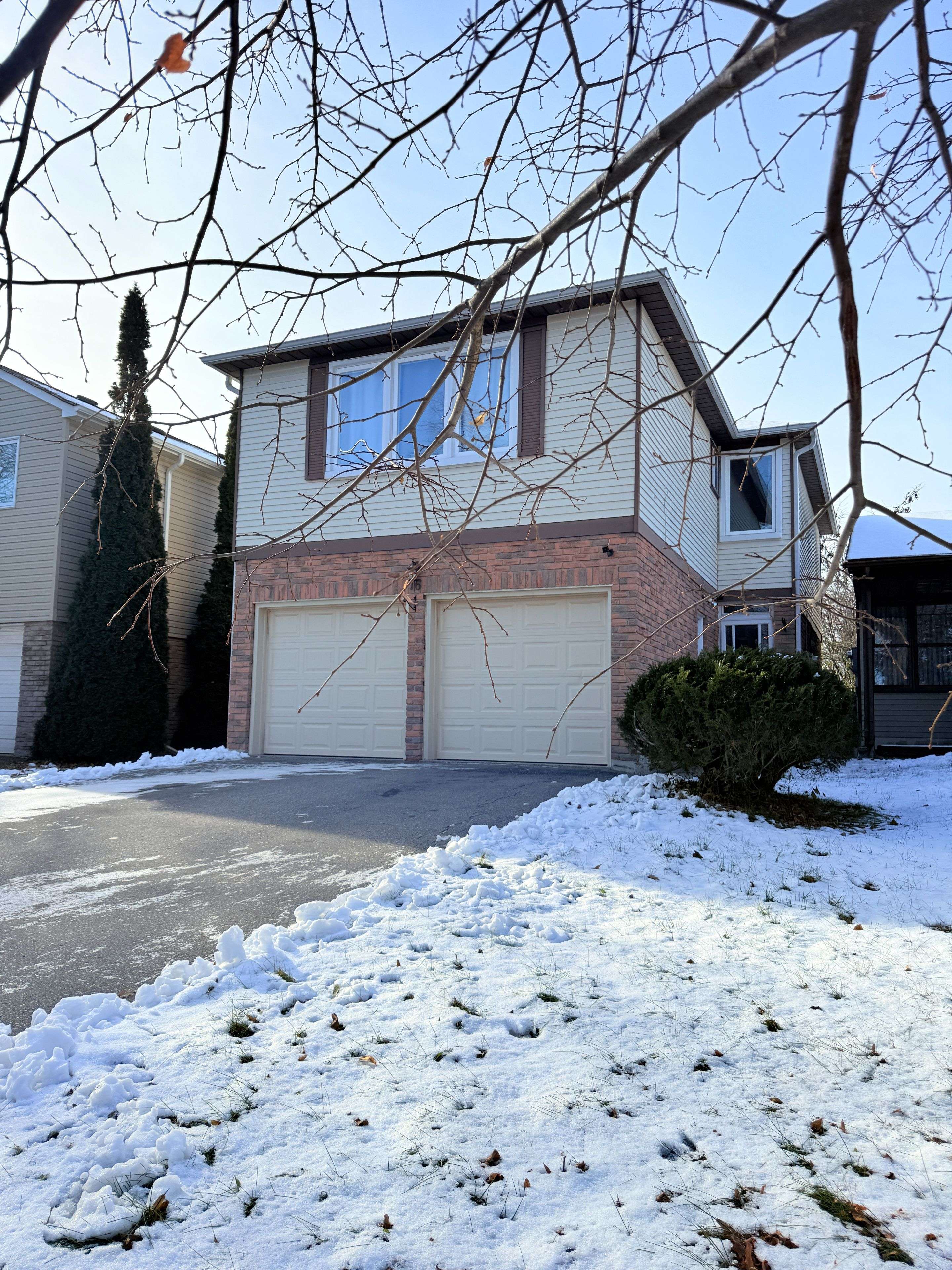 Markham, ON L3R 4P3,16 Madsen CRES