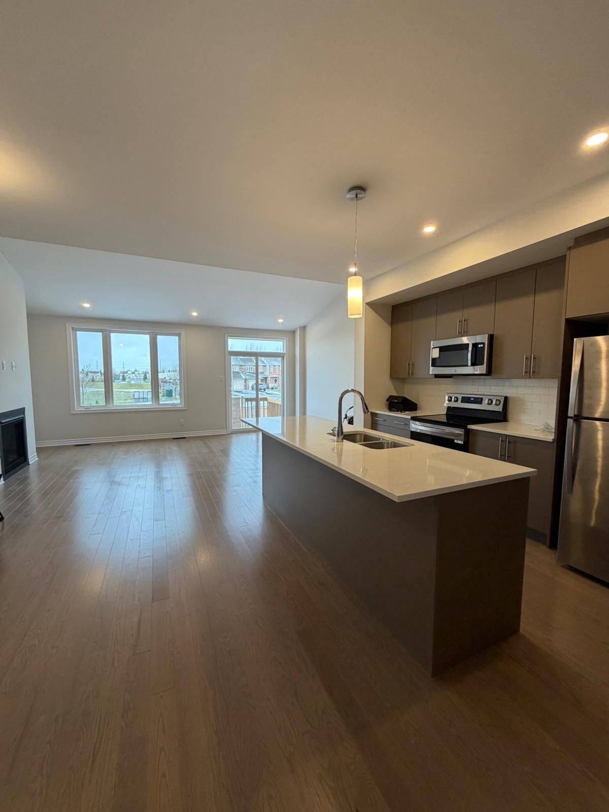 Orleans - Cumberland And Area, ON K4A 0C6,705 Montrichard RD