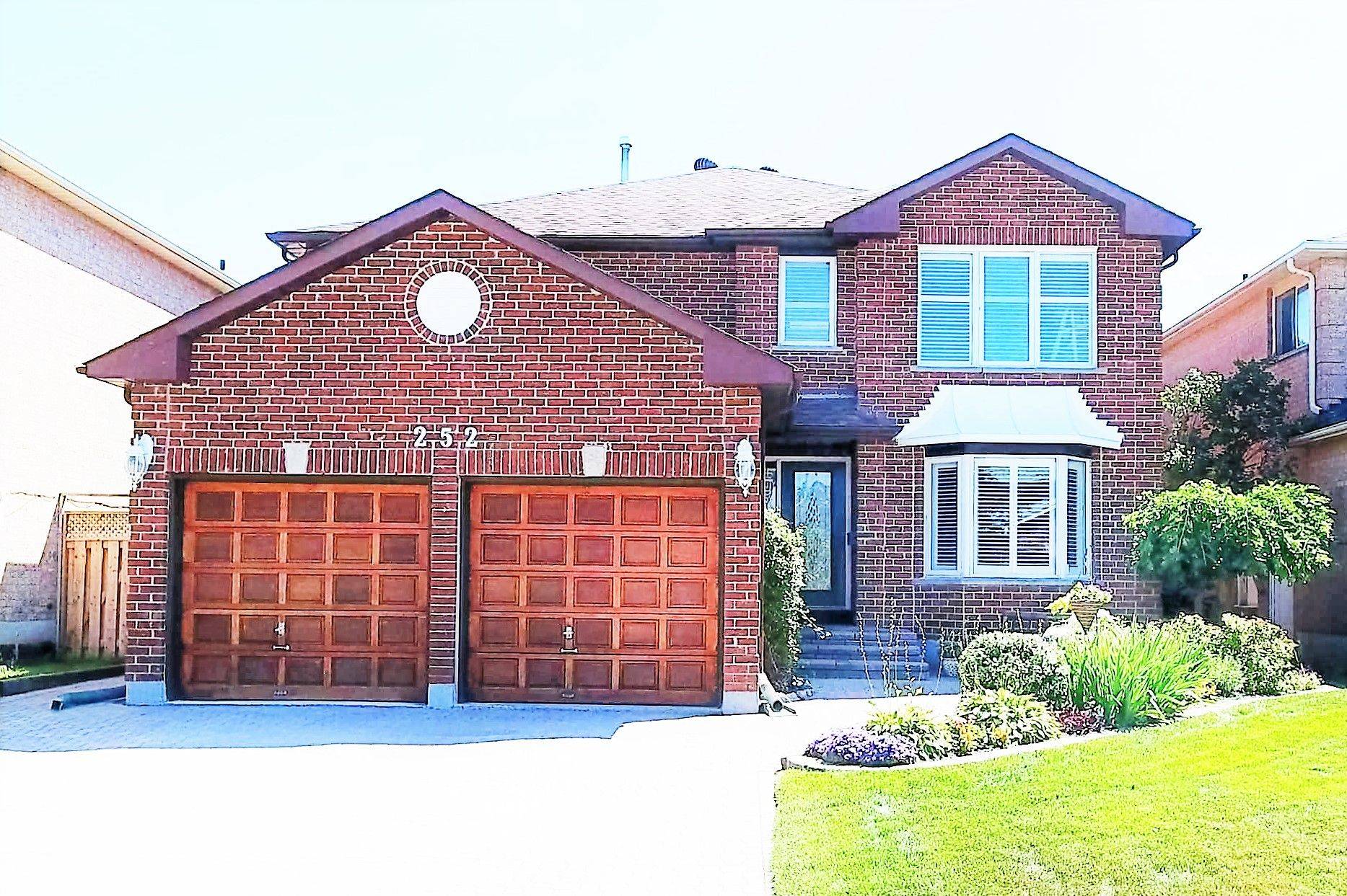 Pickering, ON L1V 6C3,252 Howell CRES #Bsmt